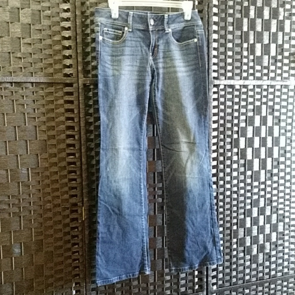 American Eagle Original Boot 4 short womens jeans